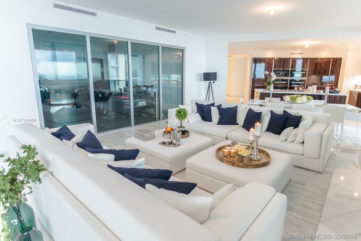 18555 Collins Ave Unit 2405, Sunny Isles Beach, FL 33160 ...