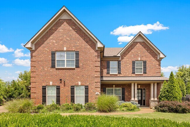 Building Photo - 2709 Avington Ct