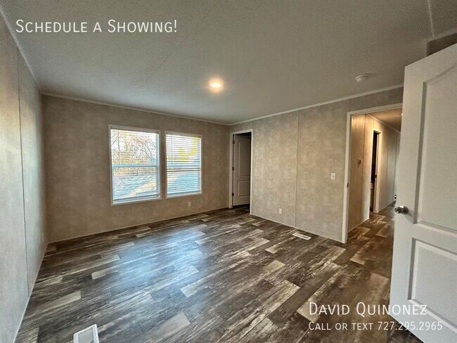 Foto del edificio - 4614 E Old Trail Rd