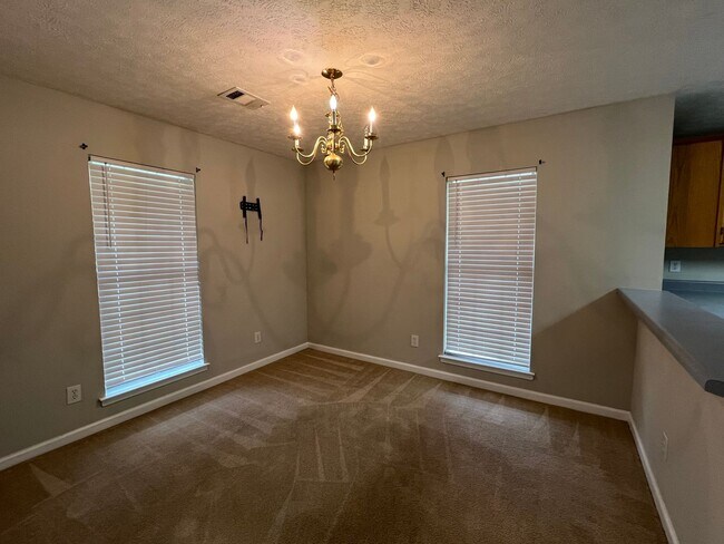 Foto del edificio - Home for Rent in Montgomery