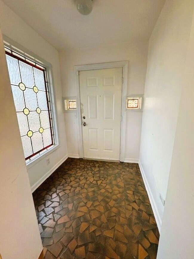 Foto del edificio - Coming Beginning of June!-Beautiful Home for Rent