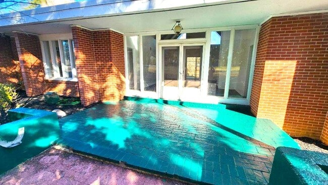 Foto del edificio - 448 Rolling Hills 3rd St