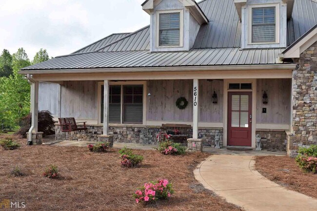 Building Photo - 5610 Thomas Rd