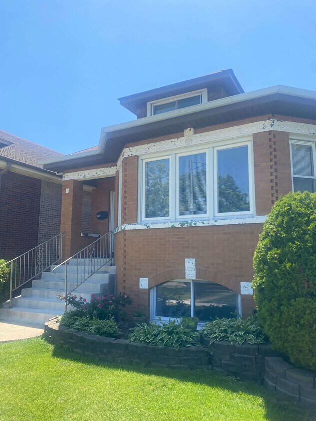 Primary Photo - 7659 W Sunset Dr
