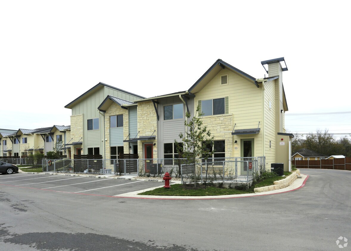 Foto del edificio - Cooper Villas
