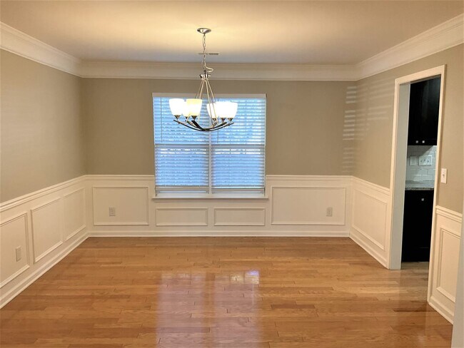 Foto del edificio - 4410 Oakburn Dr