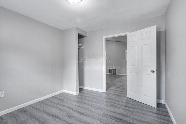 Building Photo - 5535 Cartledge Ct