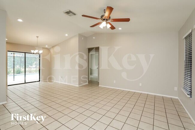 Foto del edificio - 3721 SW 6th Ave