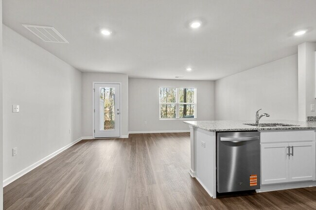 Foto del edificio - 612 Rd