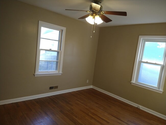 Foto del edificio - 1510 N Platte Ave