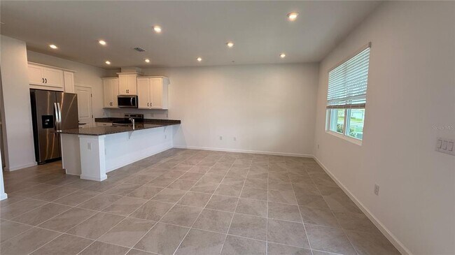 Foto del edificio - 4244 Sadler Rd