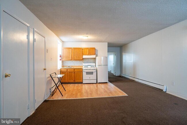 Foto del edificio - 2400 S 4th St