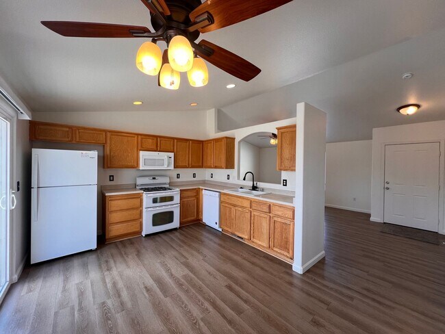 Foto del edificio - 3-bedroom Fernley home