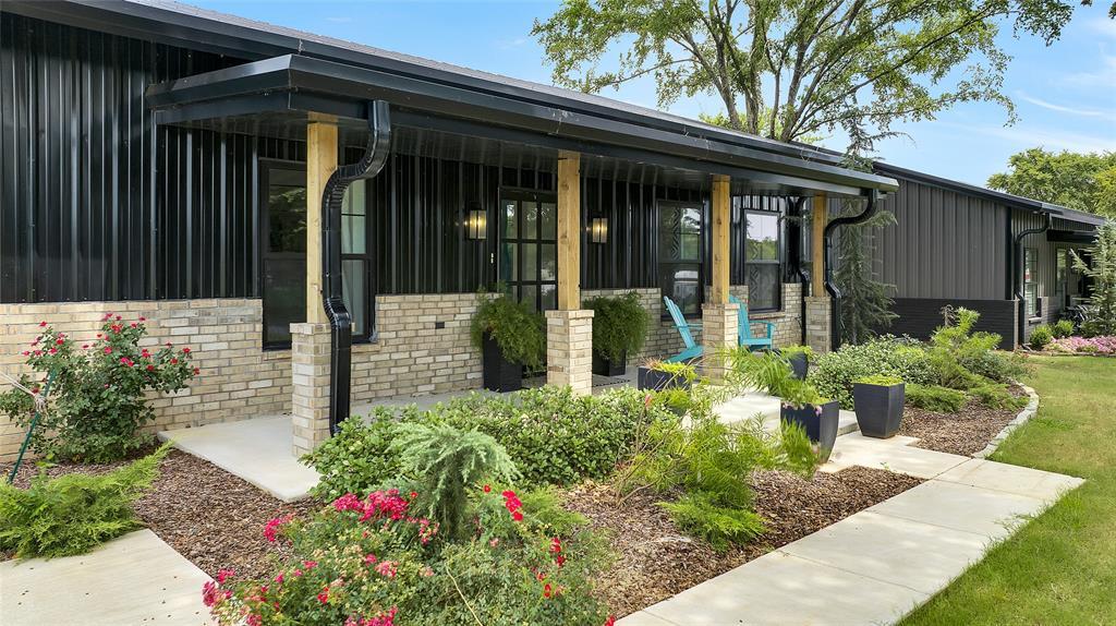 Foto principal - 7542 Big Buck Ln