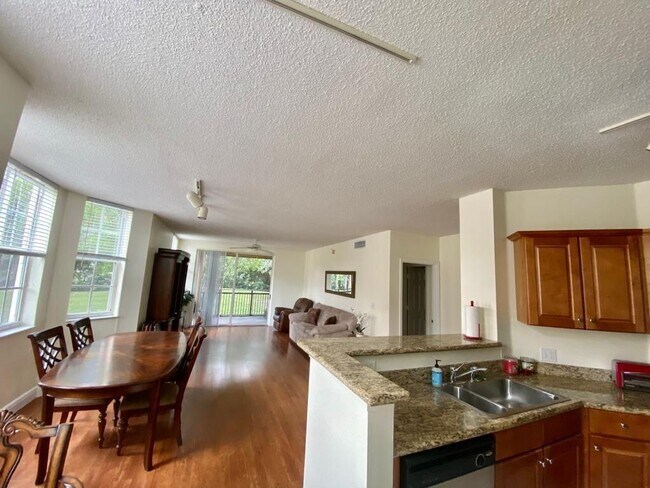 Foto del edificio - 11780 St Andrews Place