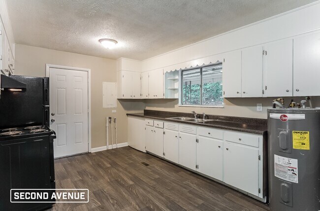 Foto del edificio - 1204 Birchwood St