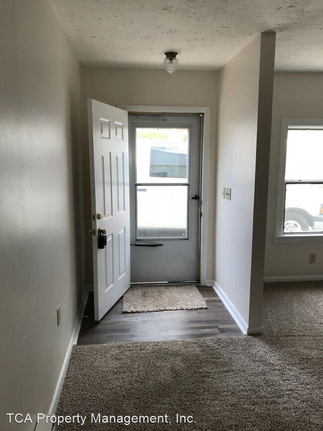 Building Photo - 1 br, 1 bath House - 437 Law St Apt