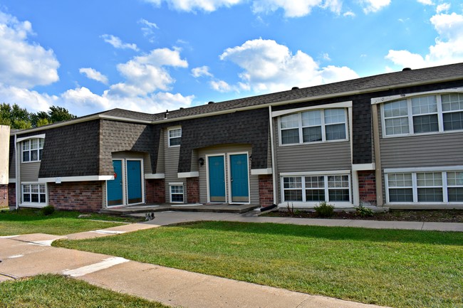 Building Photo - Clayton Apartments