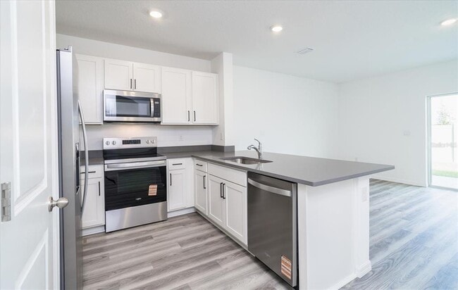 Foto del edificio - 2466 Riversong Ldg Ln