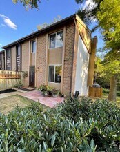 Building Photo - 6510 Overheart Ln