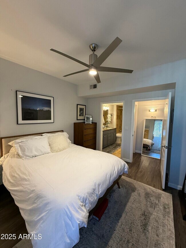 Foto del edificio - 4848 N 36th St