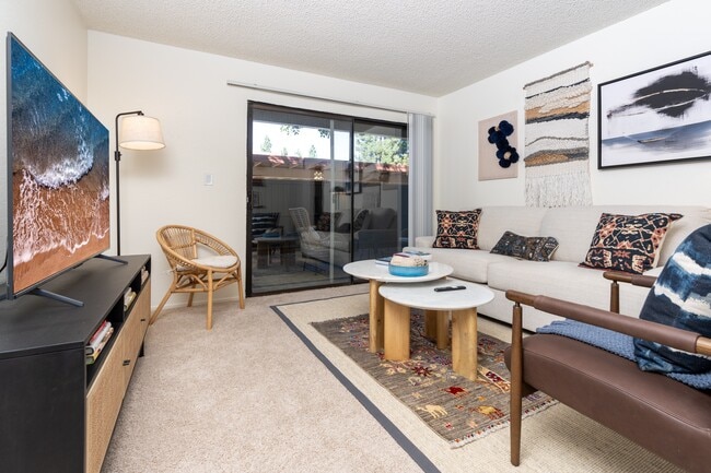 Building Photo - Citrus Place