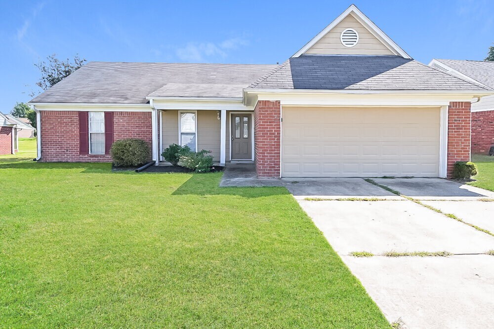 Foto principal - 6674 Edmonton St