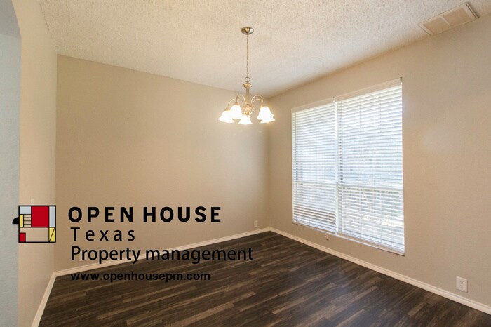 Primary Photo - 3404 Ivy Glen Dr, McKinney