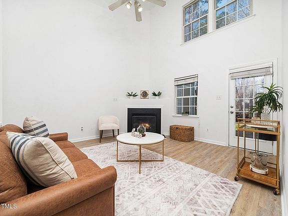 Building Photo - Build Equity While Leasing - Lease and Own...