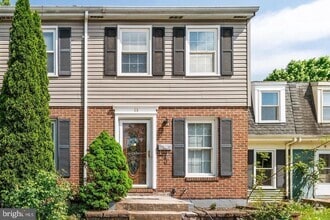 Building Photo - 13 Pawleys Ct