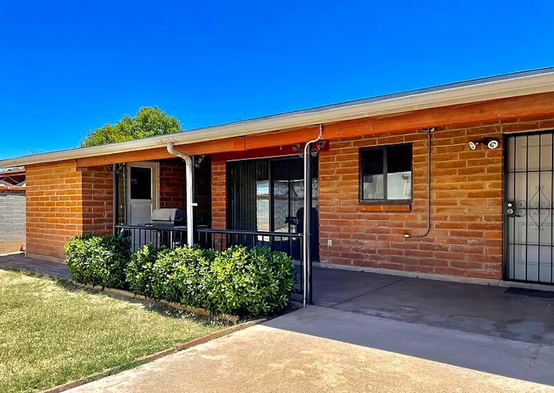 Foto principal - 1526 W Windsor St