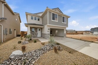 Building Photo - 946 Malibu Dr