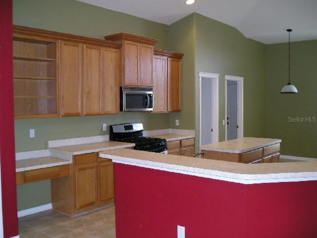 Foto del edificio - 6807 Guilford Crest Dr