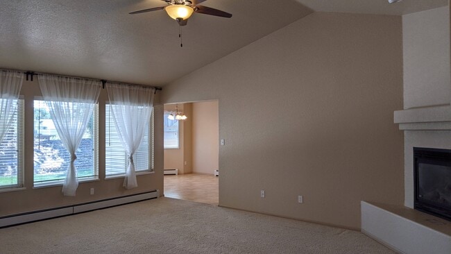 Building Photo - 1228 Animas St
