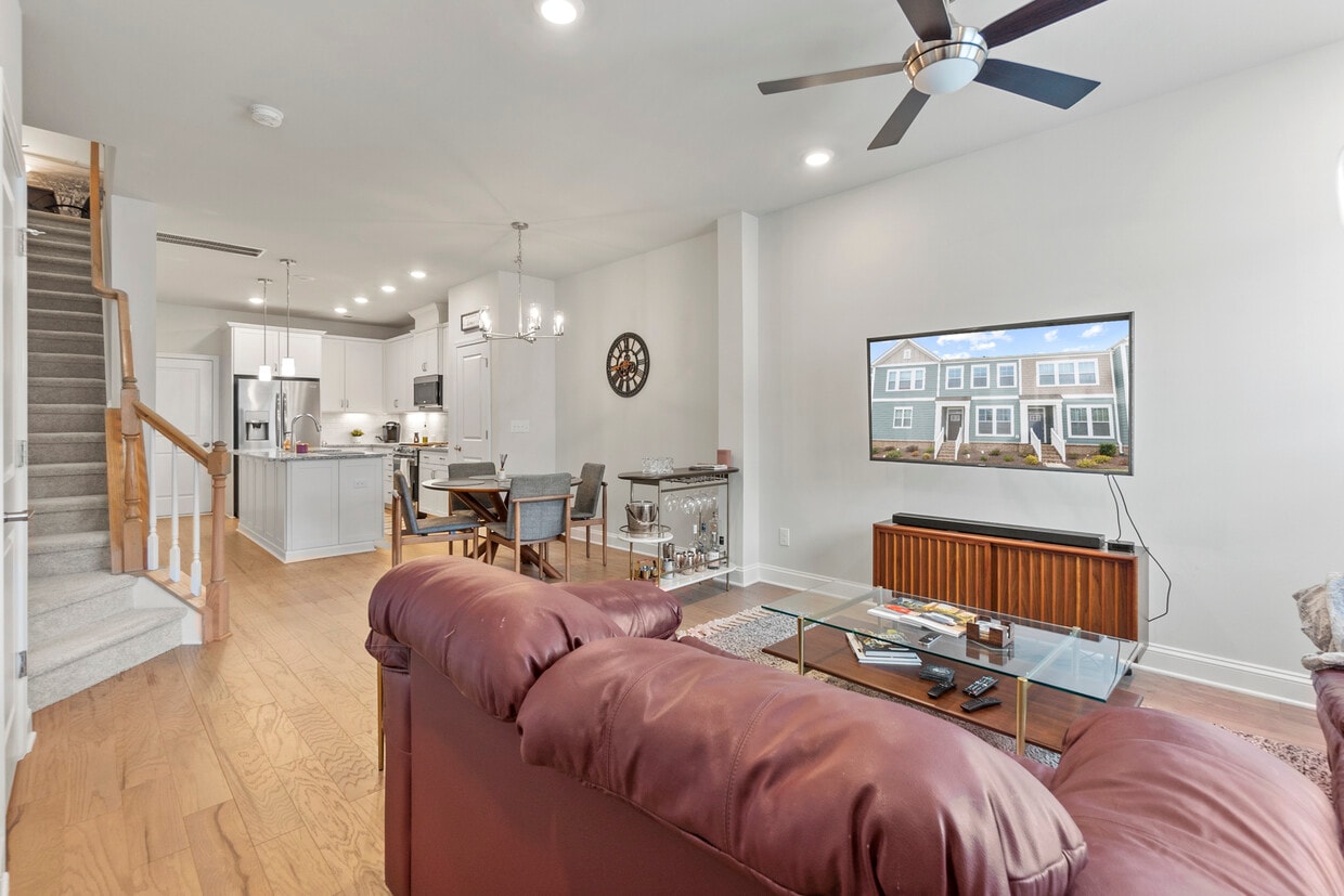 530 Morrows Turnout Way, Pineville, NC 28134 Townhome Rentals in