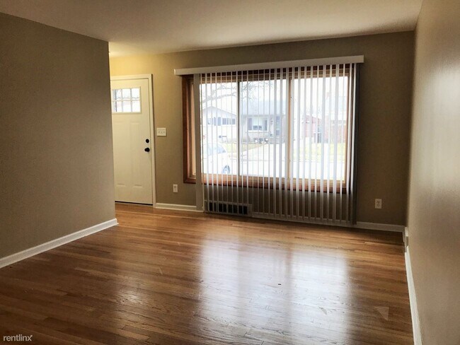 Foto del edificio - 3 br, 1 bath House - 211 Belton St