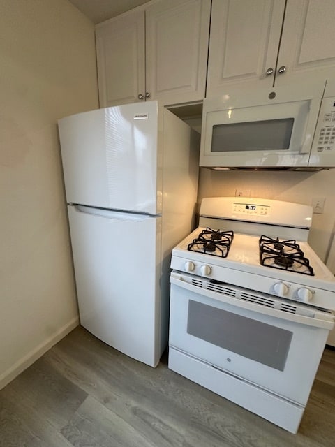 Building Photo - 552 A St