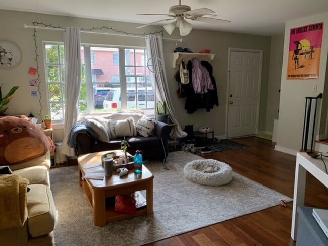 173R - 173R Apartment