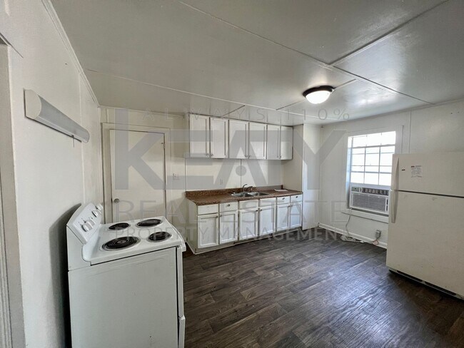 Foto del edificio - 3 Bedroom, 1 Bathroom Home!