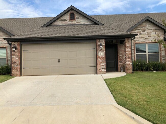 Foto del edificio - 310 Commercial St