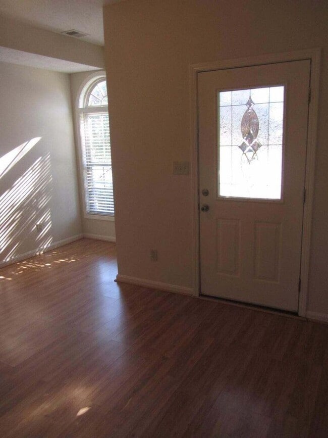 Building Photo - 2144 Market Garden Ln