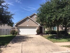 Building Photo - 1702 Buttercup Creek Blvd