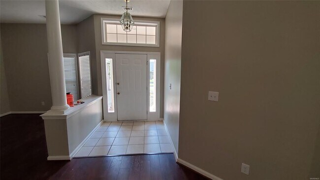 Foto del edificio - 9101 Hanston Pl