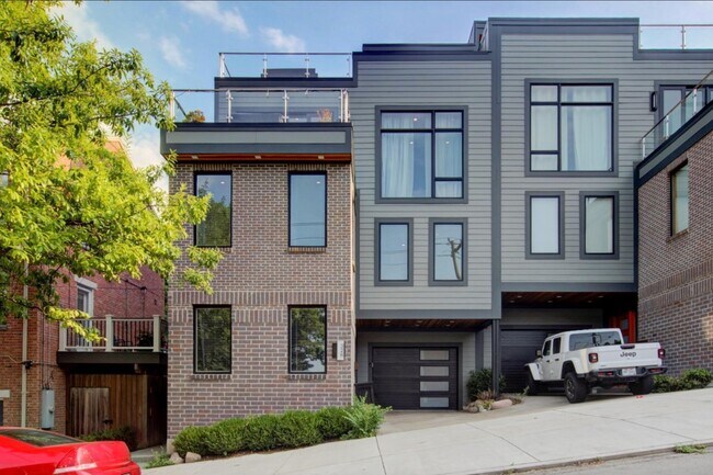 Building Photo - 328 Mulberry St