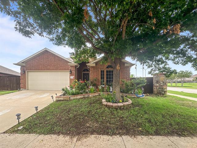 Building Photo - 4500 Fern Valley Dr