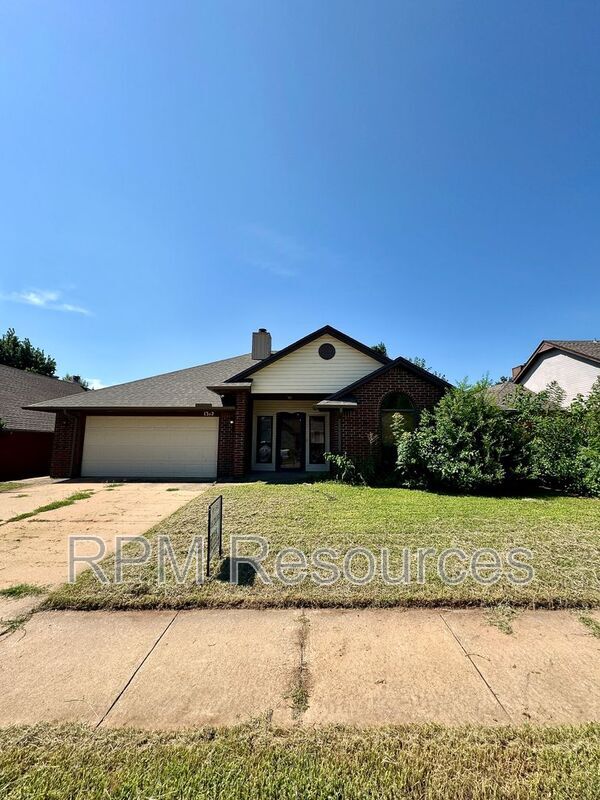 Foto principal - 1312 NW 184th St