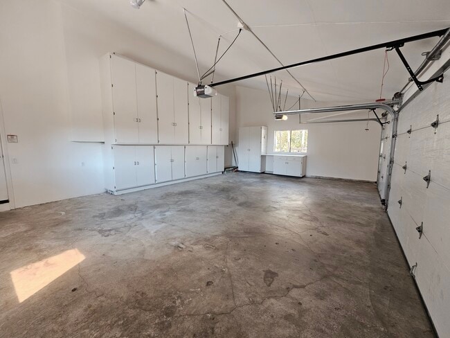 Building Photo - 3622 Roberts View Pl