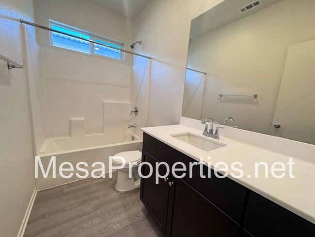 Foto del edificio - 11784 Ginger St