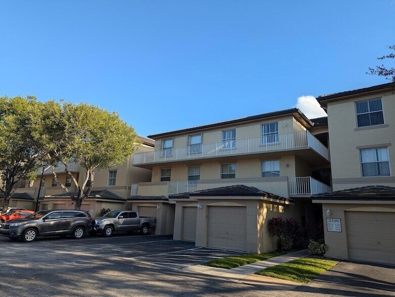 Photo - 2100 Greenview Shores Boulevard Unit 510