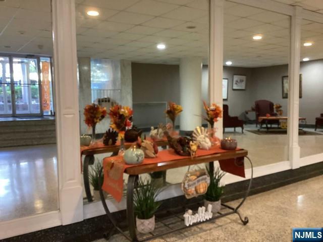 Foto del edificio - 2160 Center St